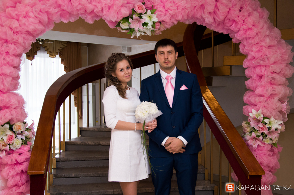 Дмитрий и Любовь Смирновы (32 года и 25 лет. Свадьба в Караганде